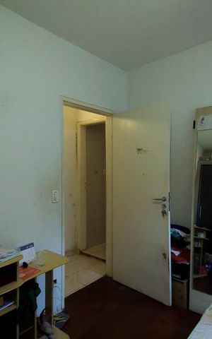 Casa à venda com 250m², 3 quartos e 2 vagasSuíte