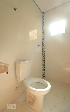 Casa à venda com 120m², 2 quartos e 1 vagaBanheiro da Suíte 2