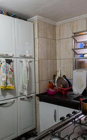 Casa à venda com 327m², 5 quartos e 1 vagaCozinha - Edícula