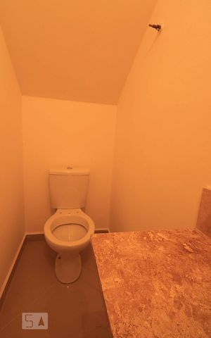 Casa à venda com 120m², 2 quartos e 1 vagaLavabo