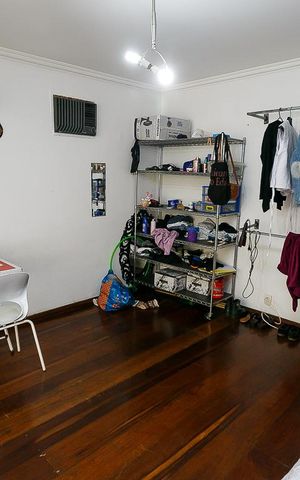 Casa à venda com 500m², 5 quartos e 3 vagas Casa à venda com 500m², 5 quartos e 3 vagassala Jantar