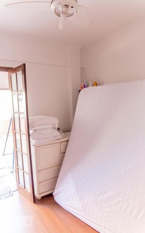Casa à venda com 500m², 5 quartos e 11 vagas Casa à venda com 500m², 5 quartos e 11 vagasSuíte 4