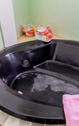 Casa à venda com 500m², 5 quartos e 11 vagas Casa à venda com 500m², 5 quartos e 11 vagasBanheira