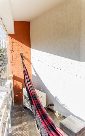 Casa à venda com 500m², 5 quartos e 11 vagas Casa à venda com 500m², 5 quartos e 11 vagasVaranda da Suíte 1