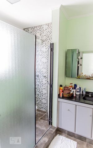 Casa à venda com 500m², 5 quartos e 11 vagas Casa à venda com 500m², 5 quartos e 11 vagasBanheiro da Suíte 1