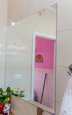 Casa à venda com 500m², 5 quartos e 11 vagas Casa à venda com 500m², 5 quartos e 11 vagasEspelho