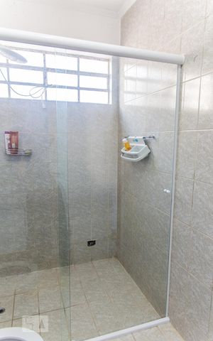 Casa à venda com 500m², 5 quartos e 11 vagas Casa à venda com 500m², 5 quartos e 11 vagasBanheiro da Suíte 2