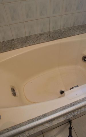 Apartamento para alugar com 110m², 3 quartos e 2 vagasBanheiro da suíte