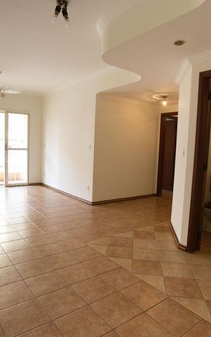 Apartamento para alugar com 110m², 3 quartos e 2 vagasSala