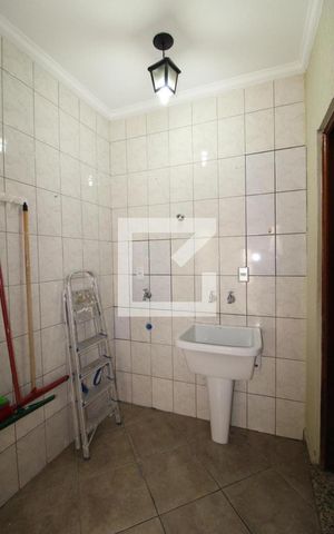 Casa à venda com 162m², 3 quartos e 2 vagasÁrea de Serviço