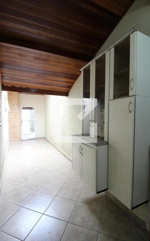 Casa à venda com 162m², 3 quartos e 2 vagasEntrada 