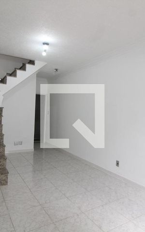 Casa à venda com 162m², 3 quartos e 2 vagasSala
