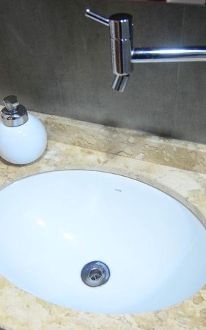 Casa de condomínio à venda com 605m², 2 quartos e 2 vagasBanheiro