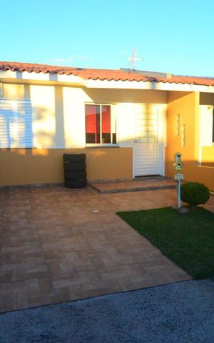 Casa de condomínio à venda com 605m², 2 quartos e 2 vagasFachada casa