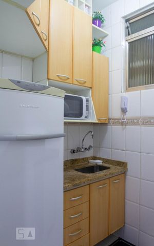 Apartamento à venda com 60m², 2 quartos e sem vaga Apartamento à venda com 60m², 2 quartos e sem vagaCozinha