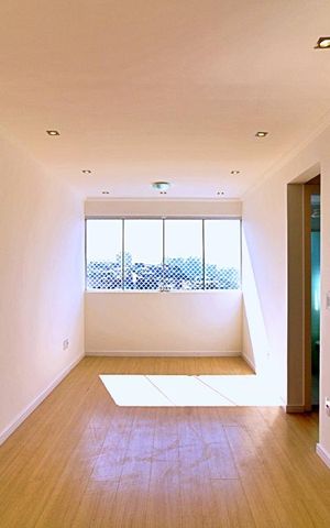 Apartamento à venda com 49m², 2 quartos e 1 vaga Apartamento à venda com 49m², 2 quartos e 1 vagaSala
