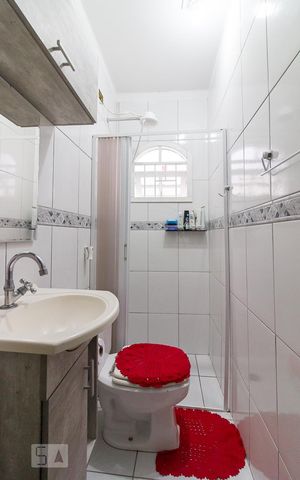 Casa para alugar com 125m², 2 quartos e 2 vagasBanheiro quarto 2 suíte