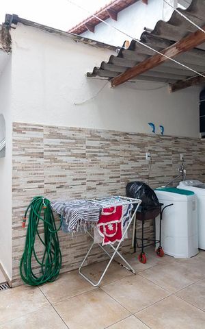Casa para alugar com 125m², 2 quartos e 2 vagasÁrea de serviço
