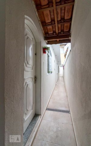 Casa para alugar com 125m², 2 quartos e 2 vagasEntrada da casa