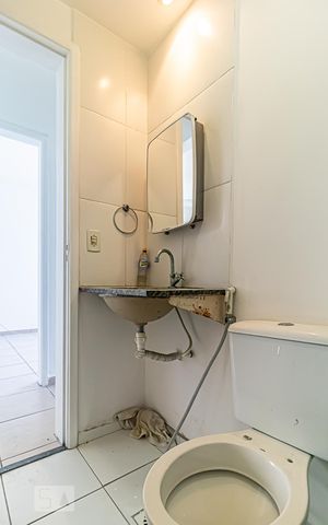 Apartamento à venda com 60m², 2 quartos e 1 vaga Apartamento à venda com 60m², 2 quartos e 1 vagaBanheiro Social