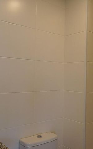 Apartamento à venda com 70m², 2 quartos e 1 vaga Apartamento à venda com 70m², 2 quartos e 1 vagaBanheiro 2