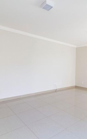 Casa para alugar com 470m², 4 quartos e 4 vagas Casa para alugar com 470m², 4 quartos e 4 vagasSala 2