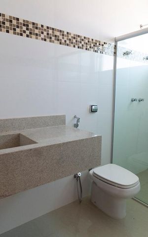 Casa para alugar com 470m², 4 quartos e 4 vagas Casa para alugar com 470m², 4 quartos e 4 vagasSuíte 2