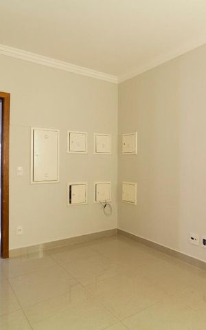 Casa para alugar com 470m², 4 quartos e 4 vagas Casa para alugar com 470m², 4 quartos e 4 vagasSala 4