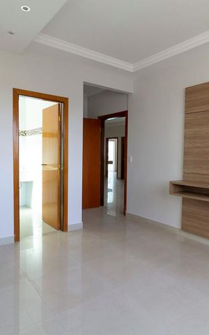 Casa para alugar com 470m², 4 quartos e 4 vagas Casa para alugar com 470m², 4 quartos e 4 vagasSuíte 3
