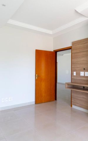 Casa para alugar com 470m², 4 quartos e 4 vagas Casa para alugar com 470m², 4 quartos e 4 vagasSuíte 2