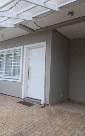 Casa à venda com 90m², 3 quartos e 1 vagaGaragem