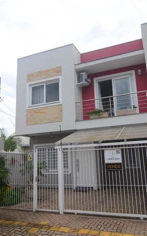 Casa à venda com 90m², 3 quartos e 1 vagaFachada