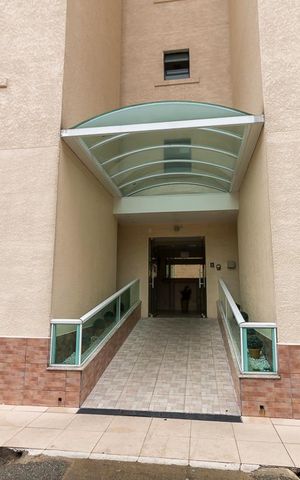 Apartamento à venda com 60m², 2 quartos e 1 vagaEntrada do bloco