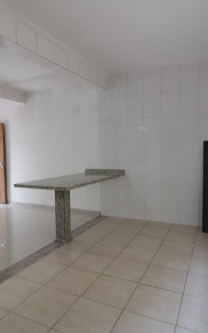 Casa de condomínio à venda com 105m², 3 quartos e 2 vagasCozinha