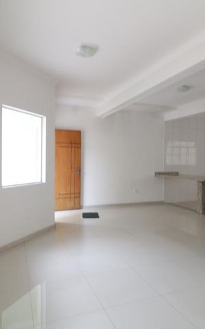 Casa de condomínio à venda com 105m², 3 quartos e 2 vagasSala