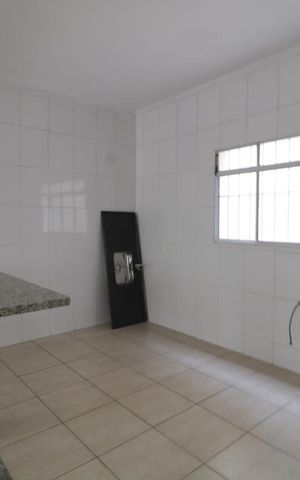 Casa de condomínio à venda com 105m², 3 quartos e 2 vagasCozinha