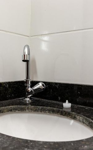 Apartamento à venda com 35m², 2 quartos e sem vagaBanheiro 