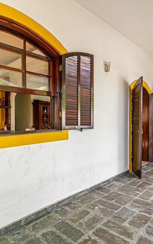 Casa à venda com 600m², 3 quartos e 4 vagas Casa à venda com 600m², 3 quartos e 4 vagasVaranda da Sala 1