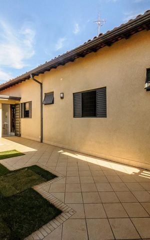 Casa à venda com 500m², 4 quartos e 4 vagasQuintal
