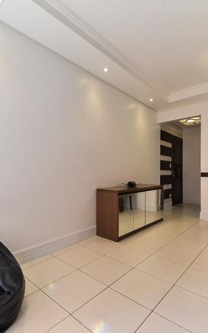 Apartamento à venda com 69m², 3 quartos e 1 vaga Apartamento à venda com 69m², 3 quartos e 1 vagaSala