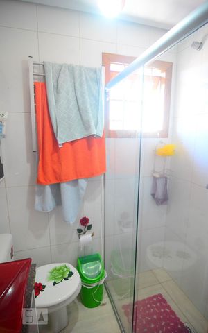 Casa à venda com 70m², 2 quartos e 1 vagaBanheiro Quarto 1