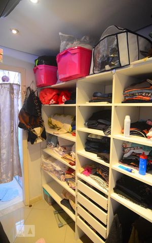 Casa à venda com 70m², 2 quartos e 1 vagaCloset