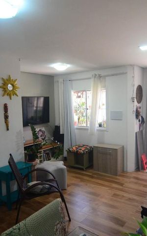 Casa à venda com 70m², 2 quartos e 1 vagaSala
