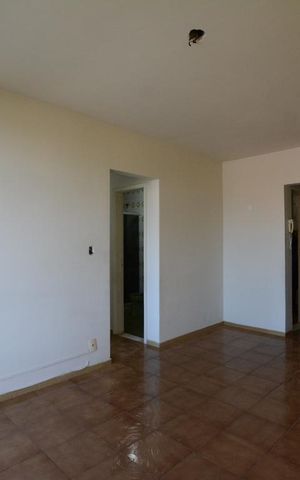 Apartamento à venda com 70m², 2 quartos e 1 vagaSala
