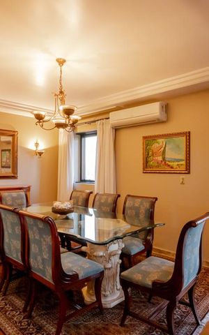 Apartamento à venda com 500m², 5 quartos e 5 vagas Apartamento à venda com 500m², 5 quartos e 5 vagasSala de Jantar