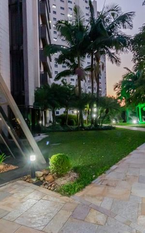 Apartamento à venda com 500m², 5 quartos e 5 vagas Apartamento à venda com 500m², 5 quartos e 5 vagasÁrea Comum