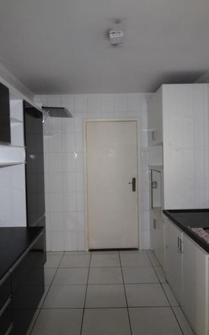 Apartamento à venda com 86m², 3 quartos e 1 vagaCozinha