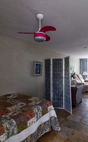 Apartamento à venda com 300m², 4 quartos e 2 vagas Apartamento à venda com 300m², 4 quartos e 2 vagasCobertura - Sala