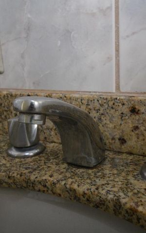 Apartamento à venda com 62m², 3 quartos e sem vagaBanheiro - Torneira