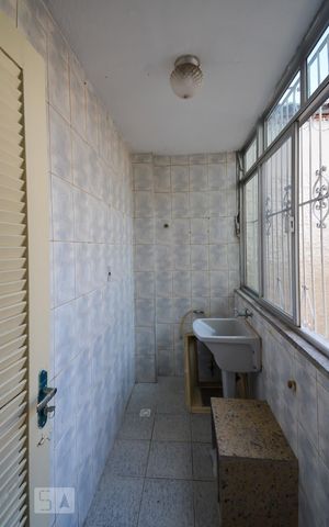 Apartamento à venda com 62m², 3 quartos e sem vaga Apartamento à venda com 62m², 3 quartos e sem vagaÁrea de Serviço